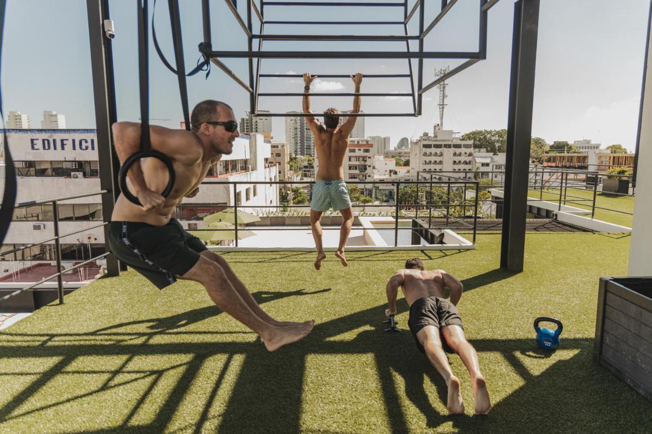 קנקון Caleta Hostel Rooftop & Pool מראה חיצוני תמונה